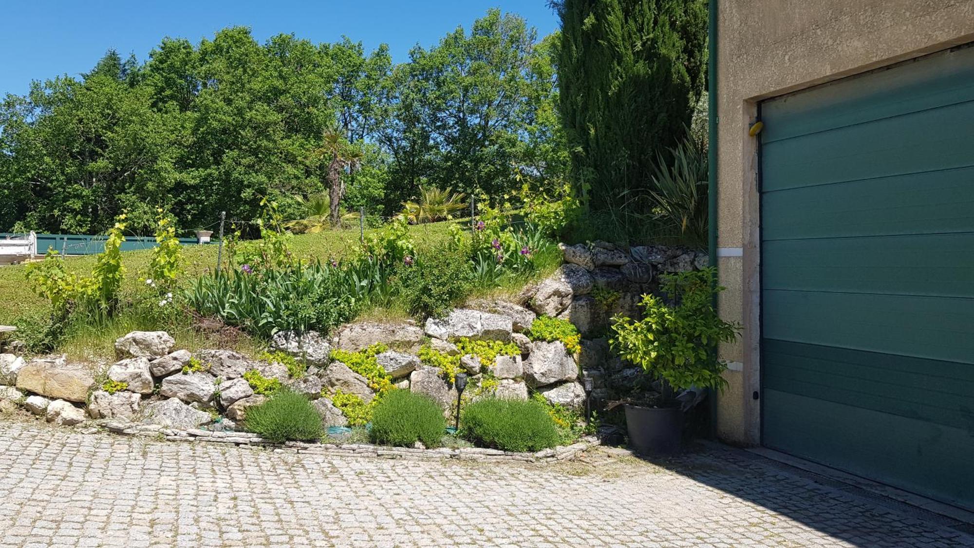 Les Rives Montans Apartment Exterior photo